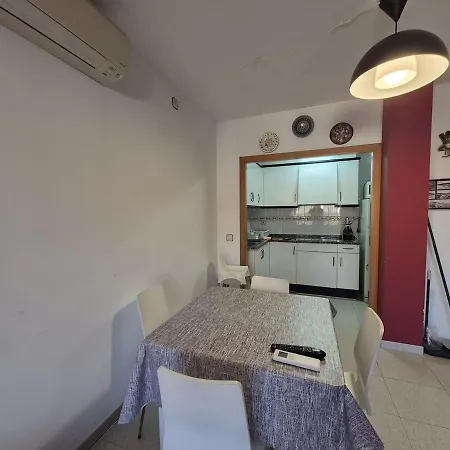 Bravaholidays-141 Ses Illes-4 Apartment *
